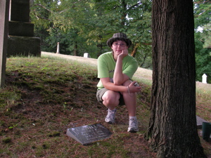 Caleigh%20and%20Mom's%20grave.jpg